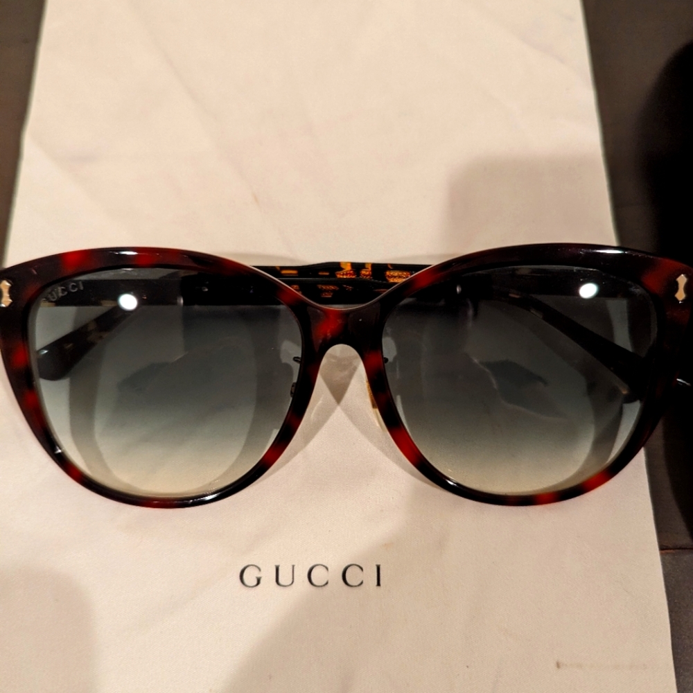 Gucci 58mm Cat Eye Sunglasses